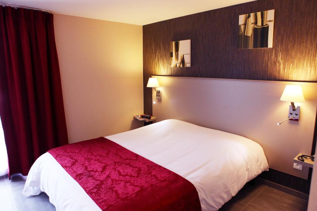 Hotel Le Coudon La Farlède Rom bilde
