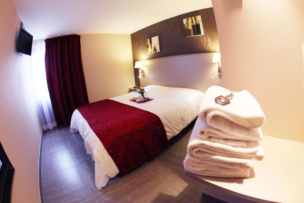 Hotel Le Coudon La Farlède Rom bilde
